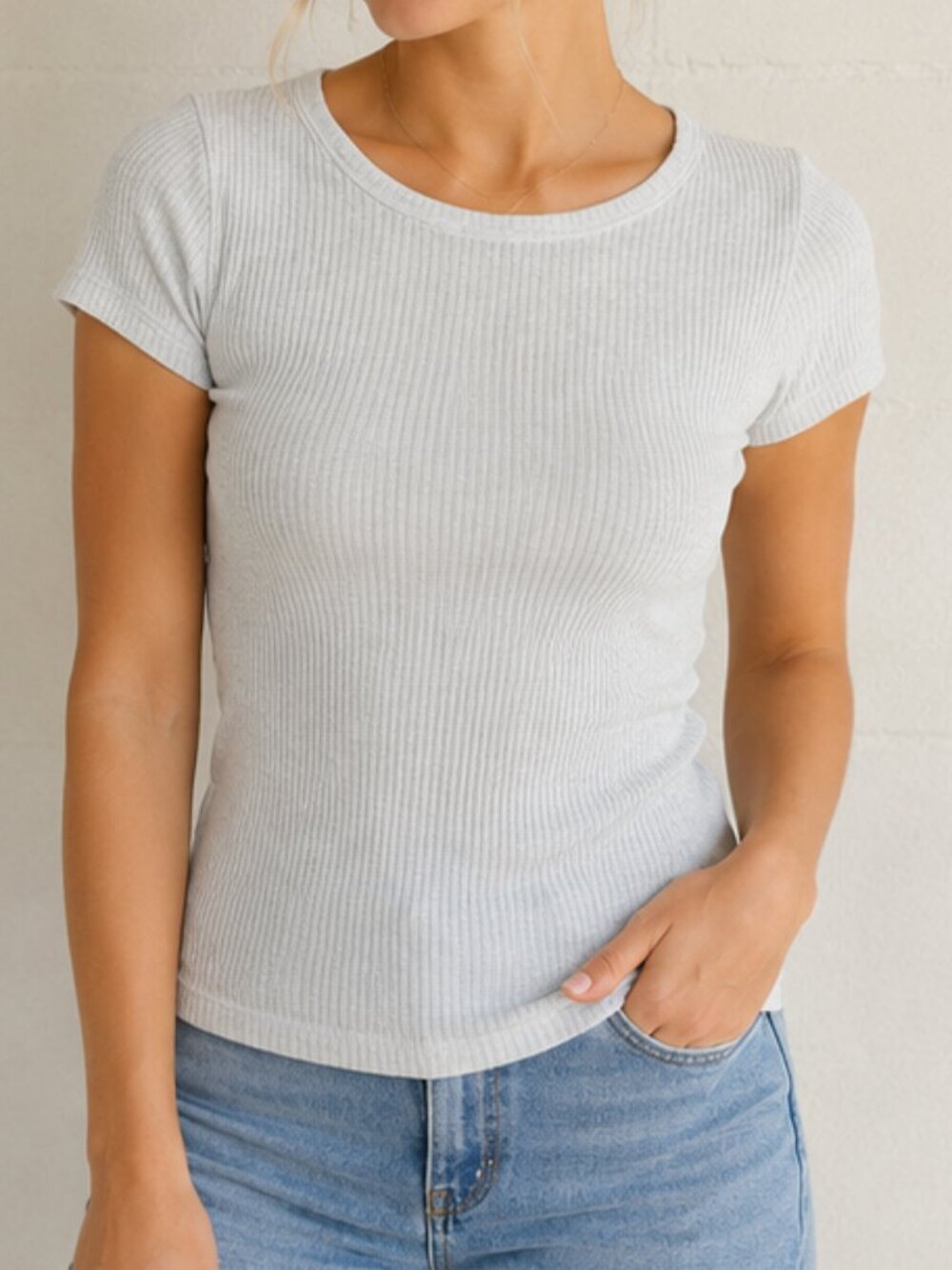 Abercrombie and fitch small white top
